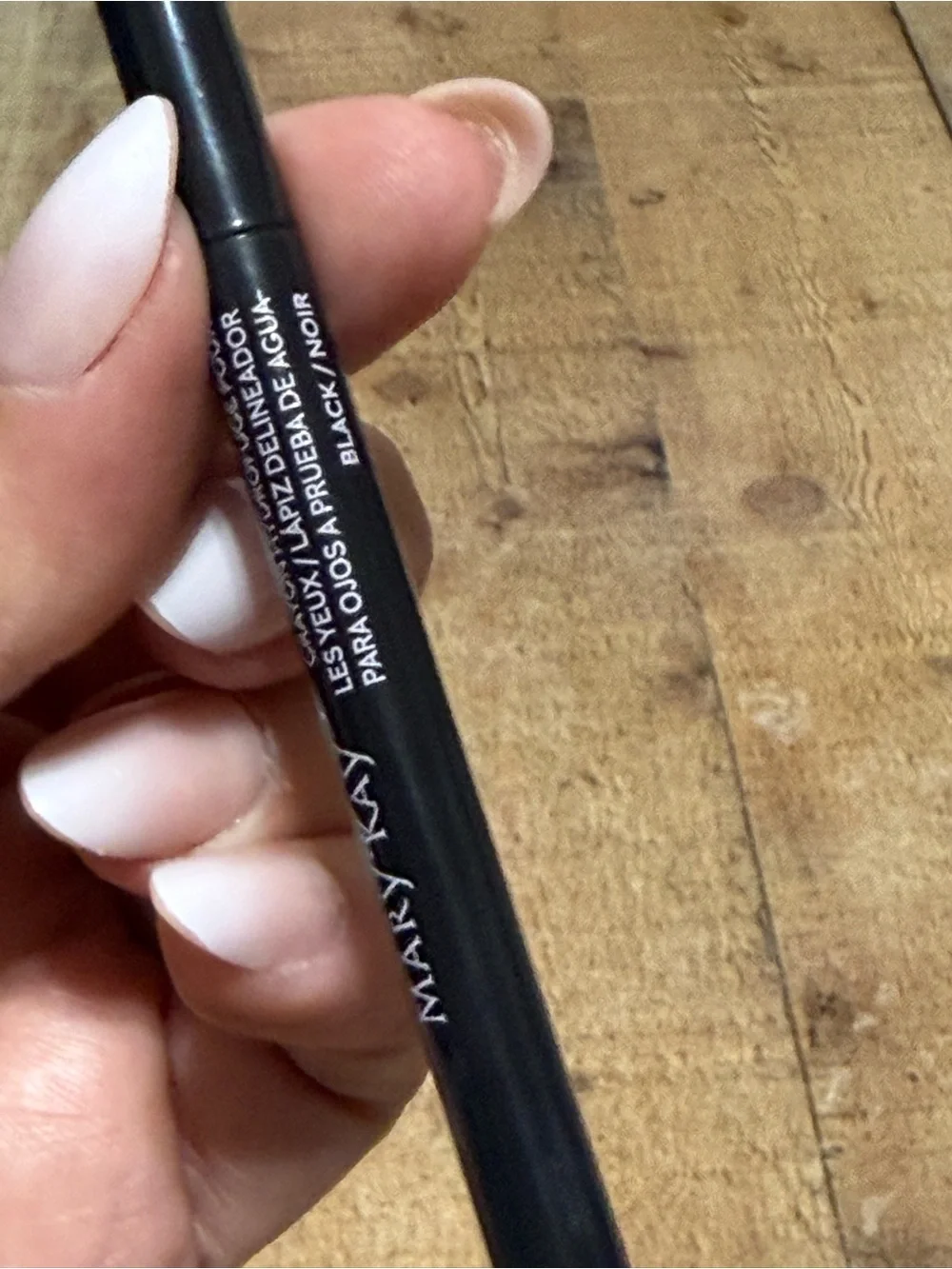 Mary Kay Waterproof Eyeliner BLACK NOIR 0.01 oz / 0.28 g New in box Box has a